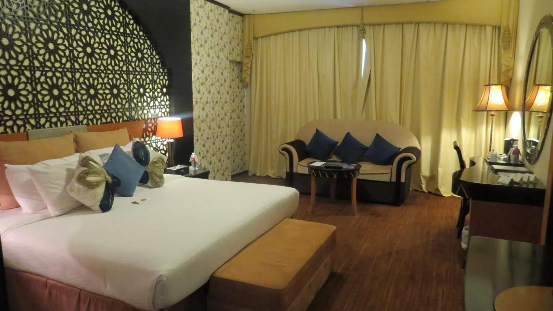 The Park Hotel Formerly Dubai Vereinigte Arabische Emirate