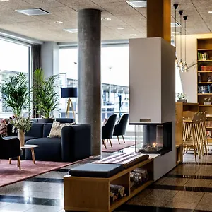 **** Hotel Airport Dania